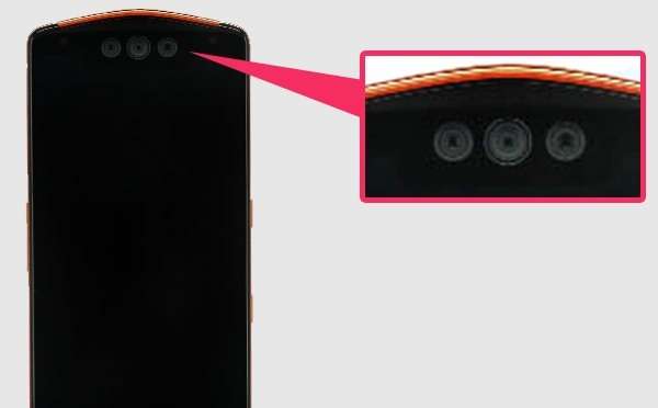 Lo smartphone Meitu con tripla fotocamera frontale per i selfie