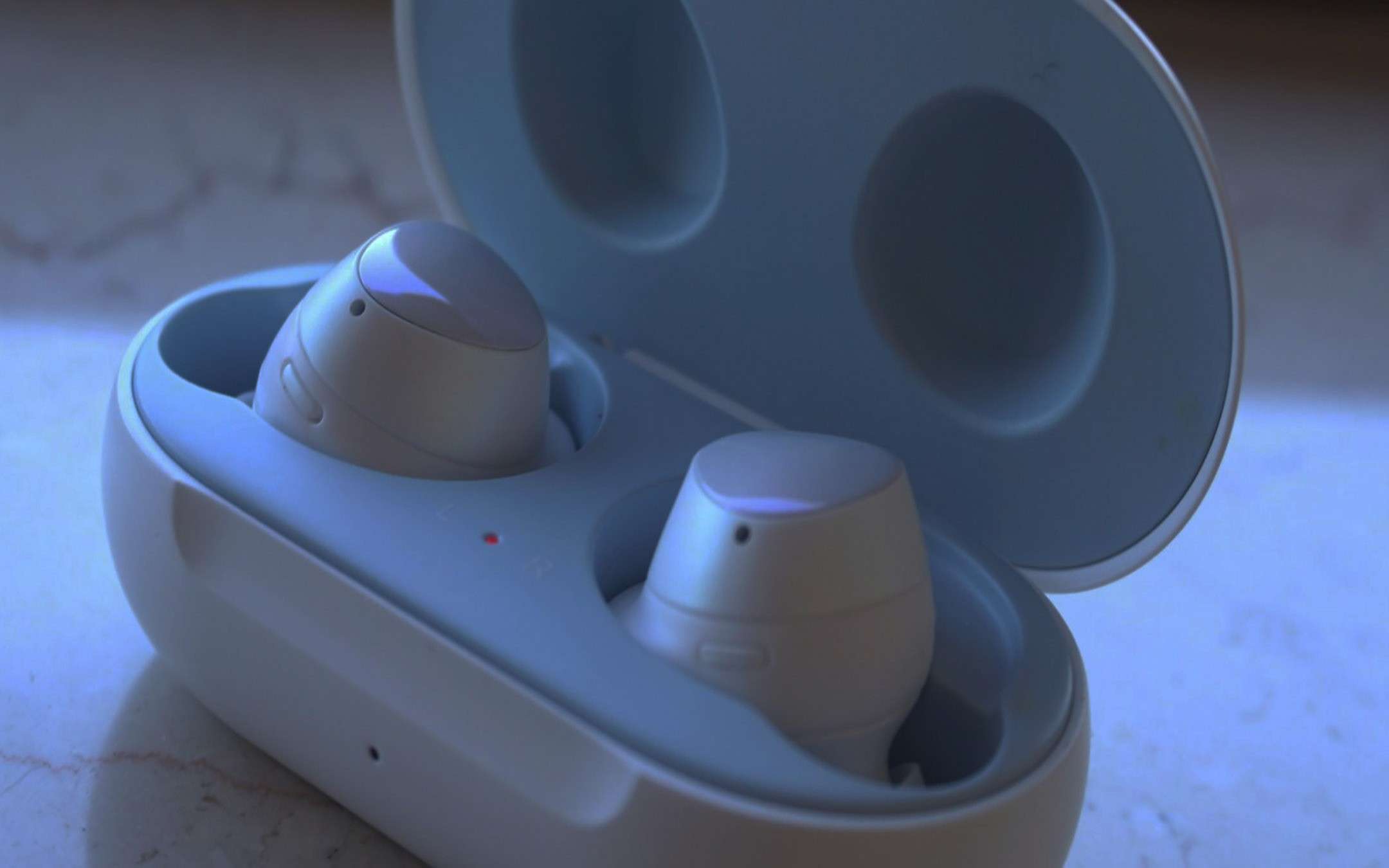 Galaxy Buds: aggiornamento con supporto a Bixby