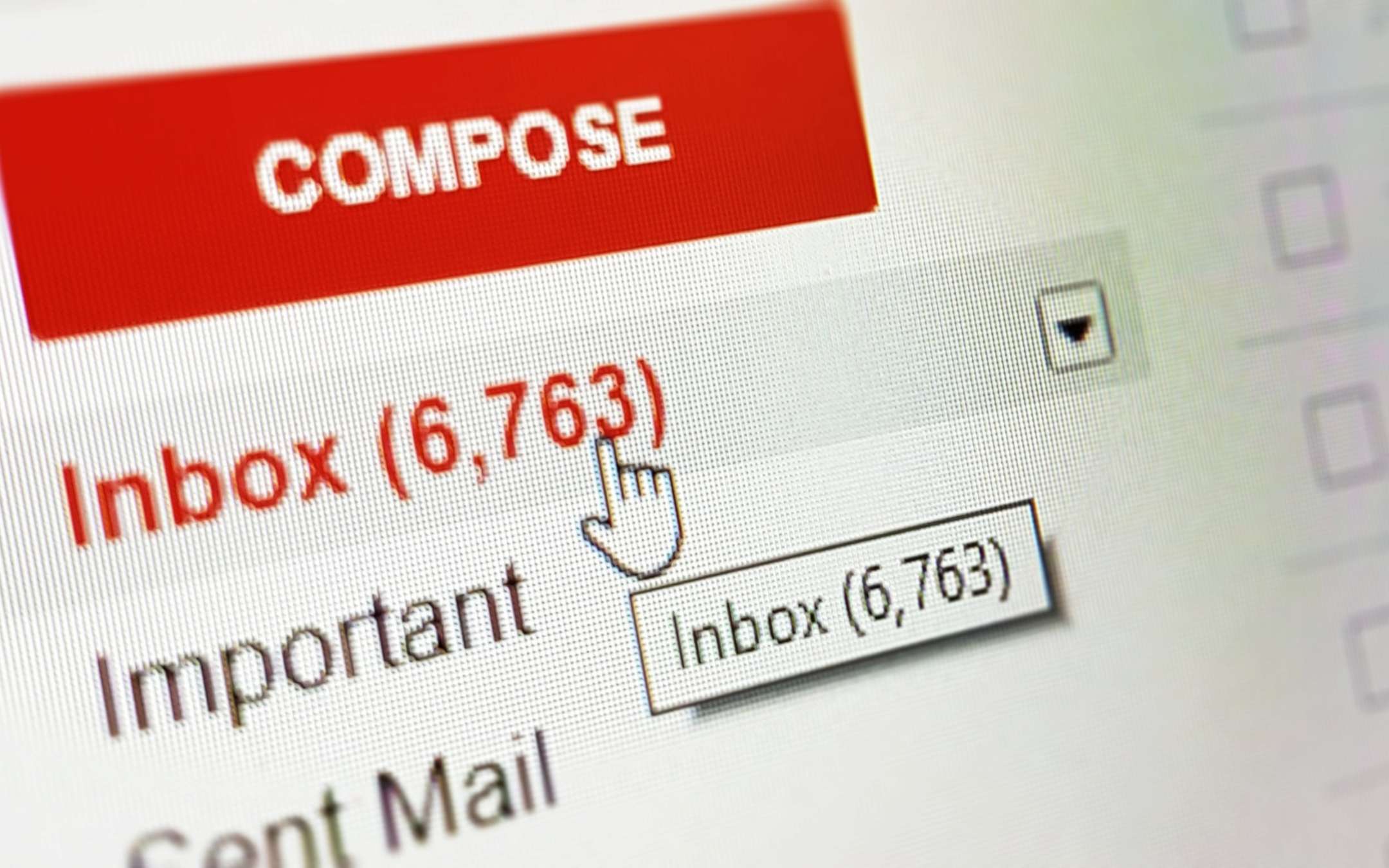 Gmail Smart Compose arriva su Android e iOS