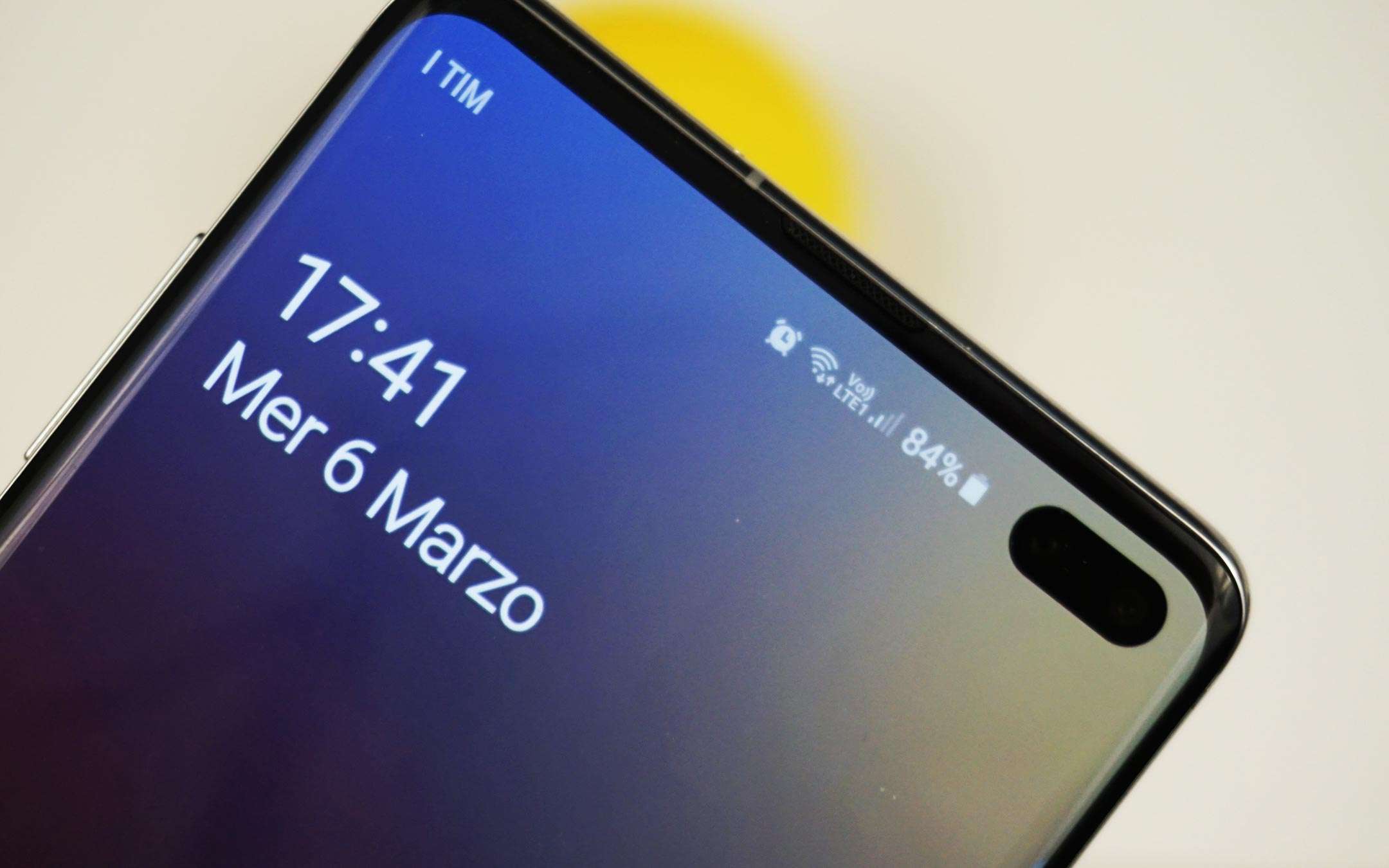 Android 10 su Galaxy S10+: tutte le novità in video