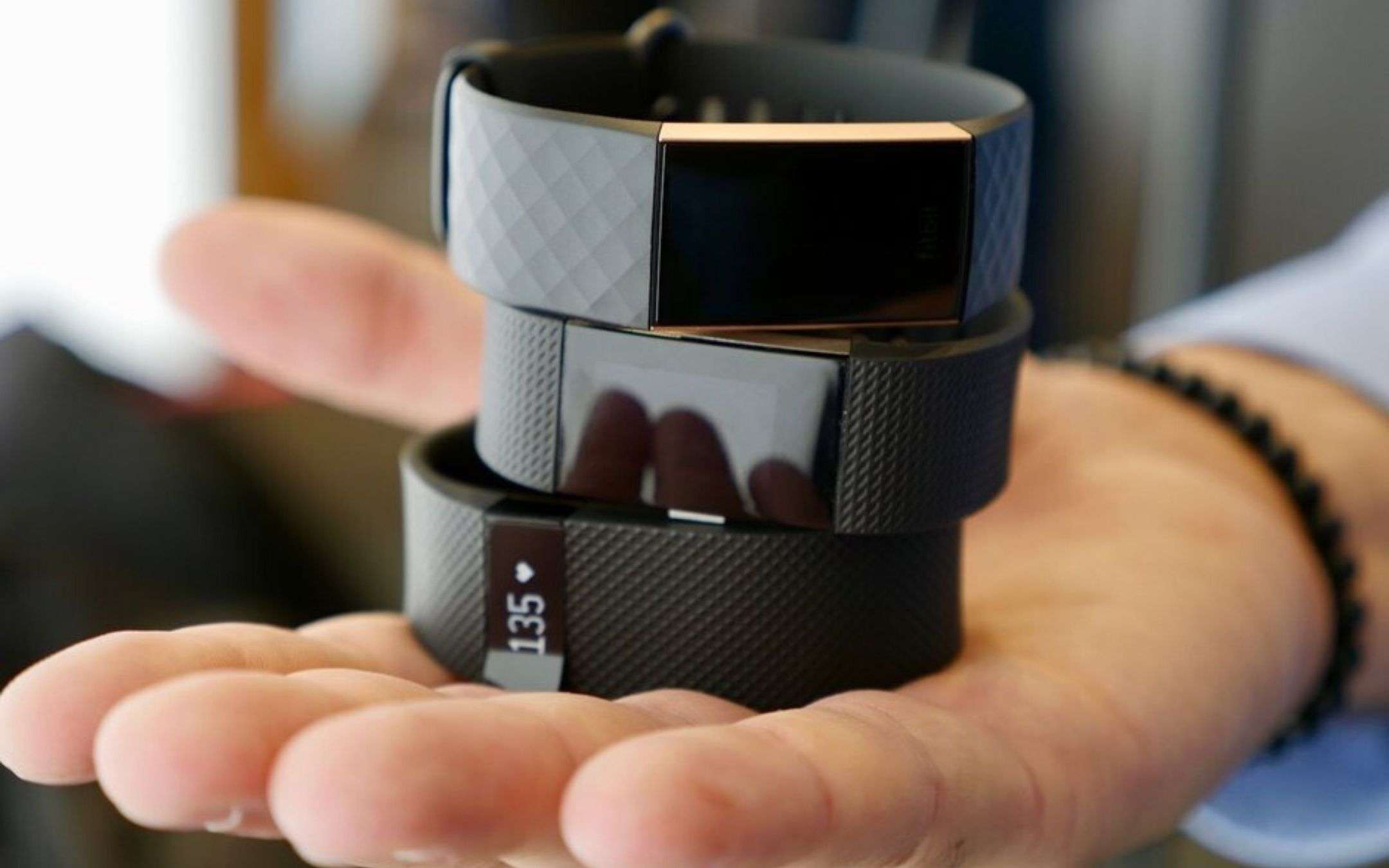 Fitbit Charge 4: noti possibili prezzi e colori