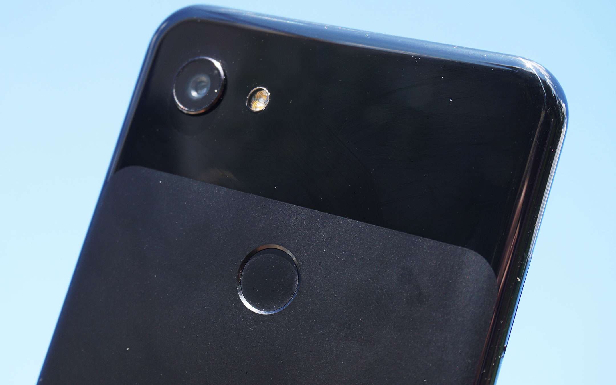 Google citato in giudizio per colpa di Pixel 3?