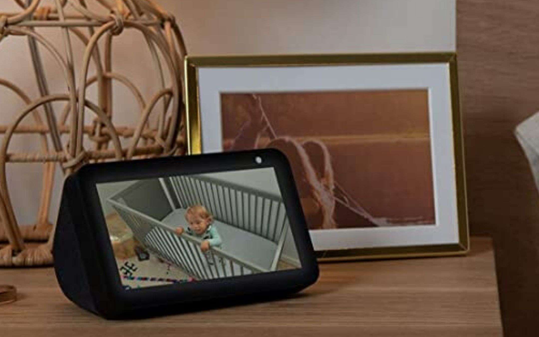 Echo Show 5 + Blink Mini a prezzo folle su Amazon!