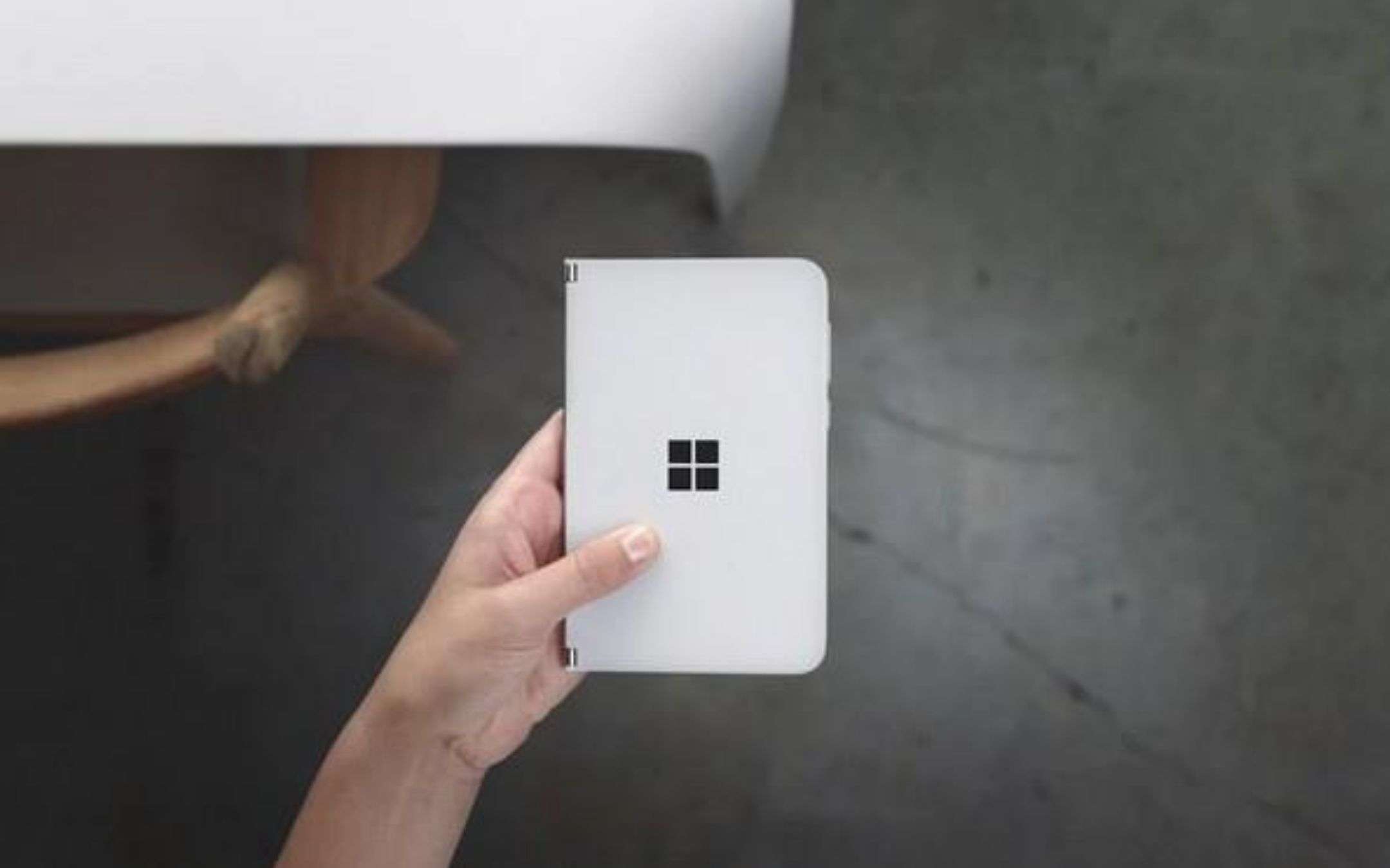 Microsoft Surface Duo: tutto quel che c'è da sapere