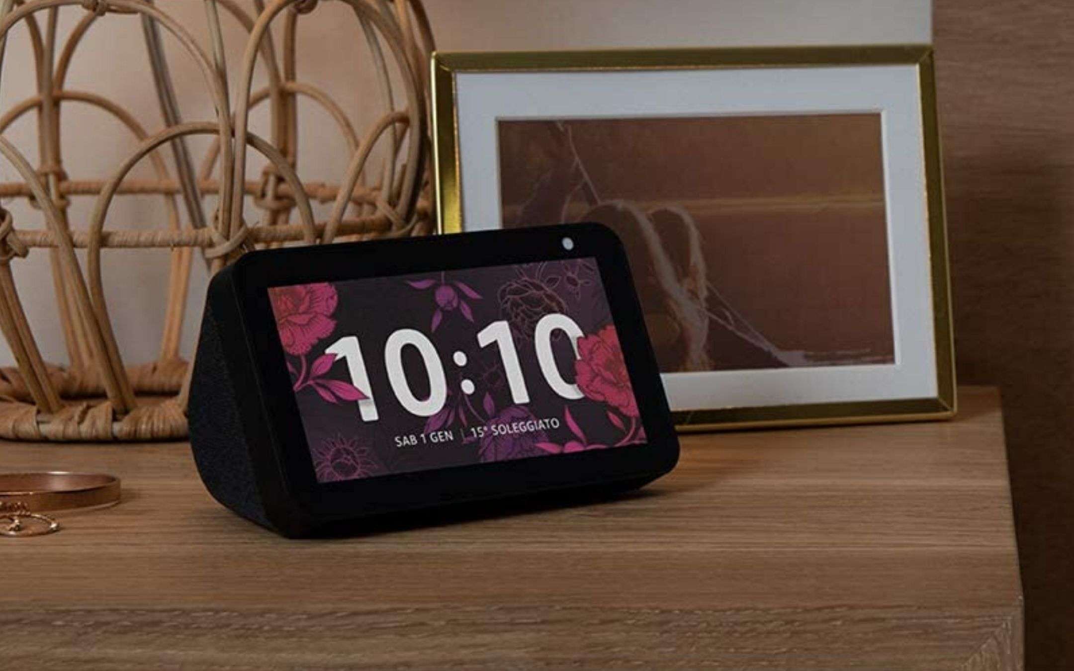 Amazon Echo Show 5 a 49€ è un regalo: super sconto