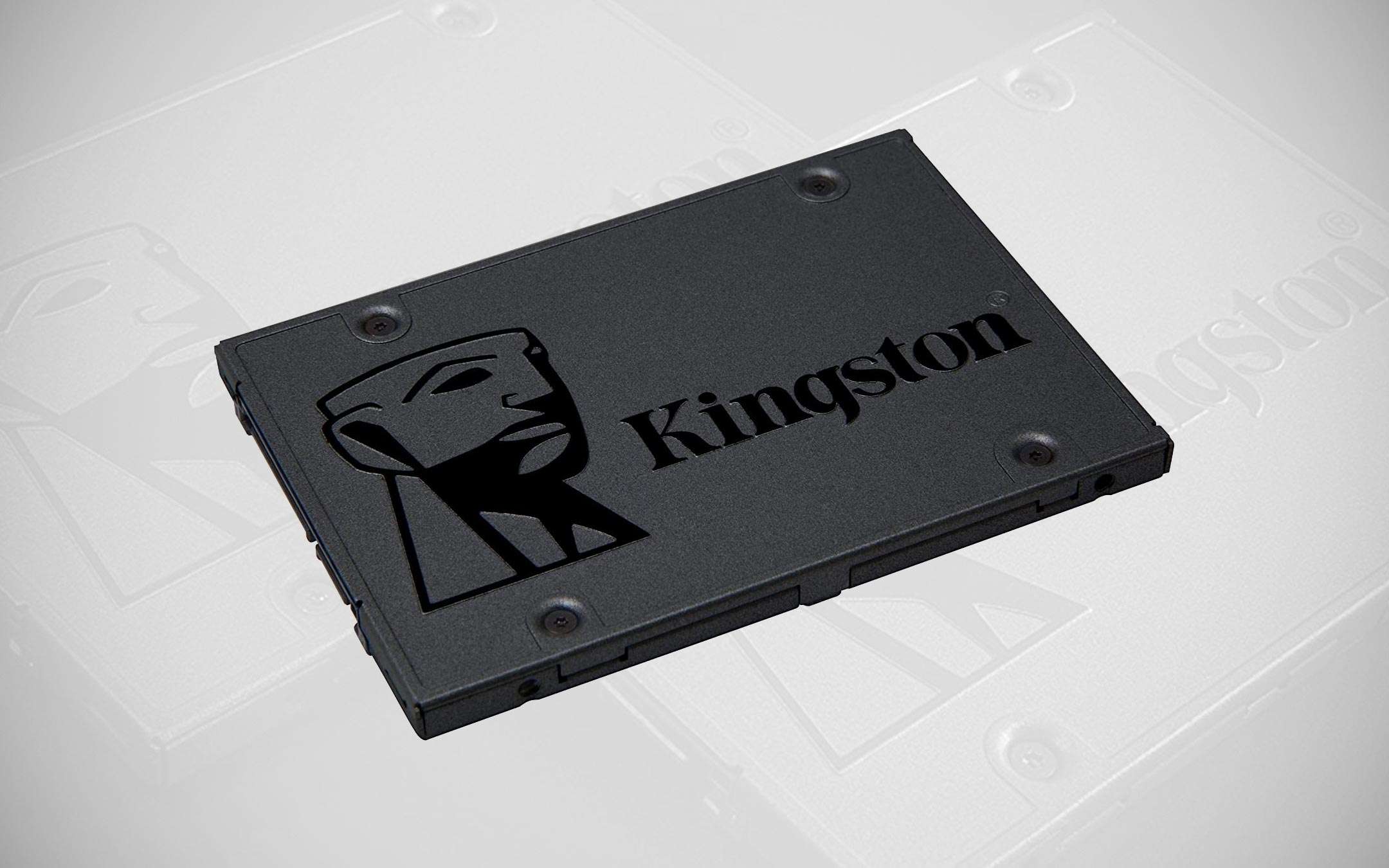 Sconto del 33% per la SSD da 240 GB di Kingston