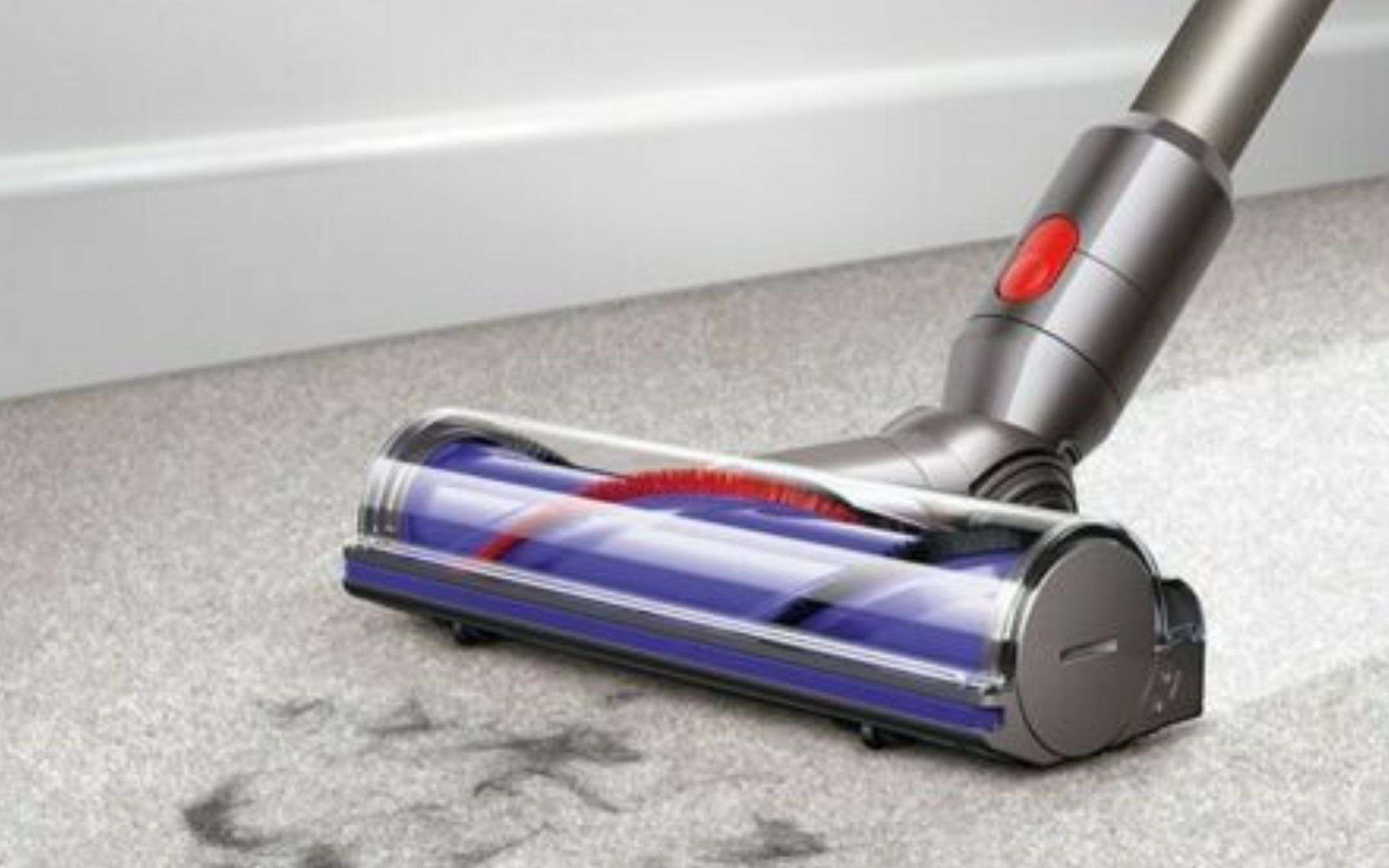 Dyson V8 Motorhead al prezzo più basso di sempre