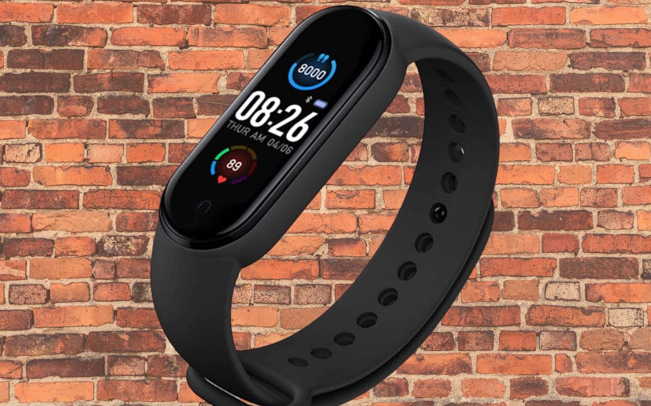 Smart band nuovo? Bastano 5,60€ su Amazon!