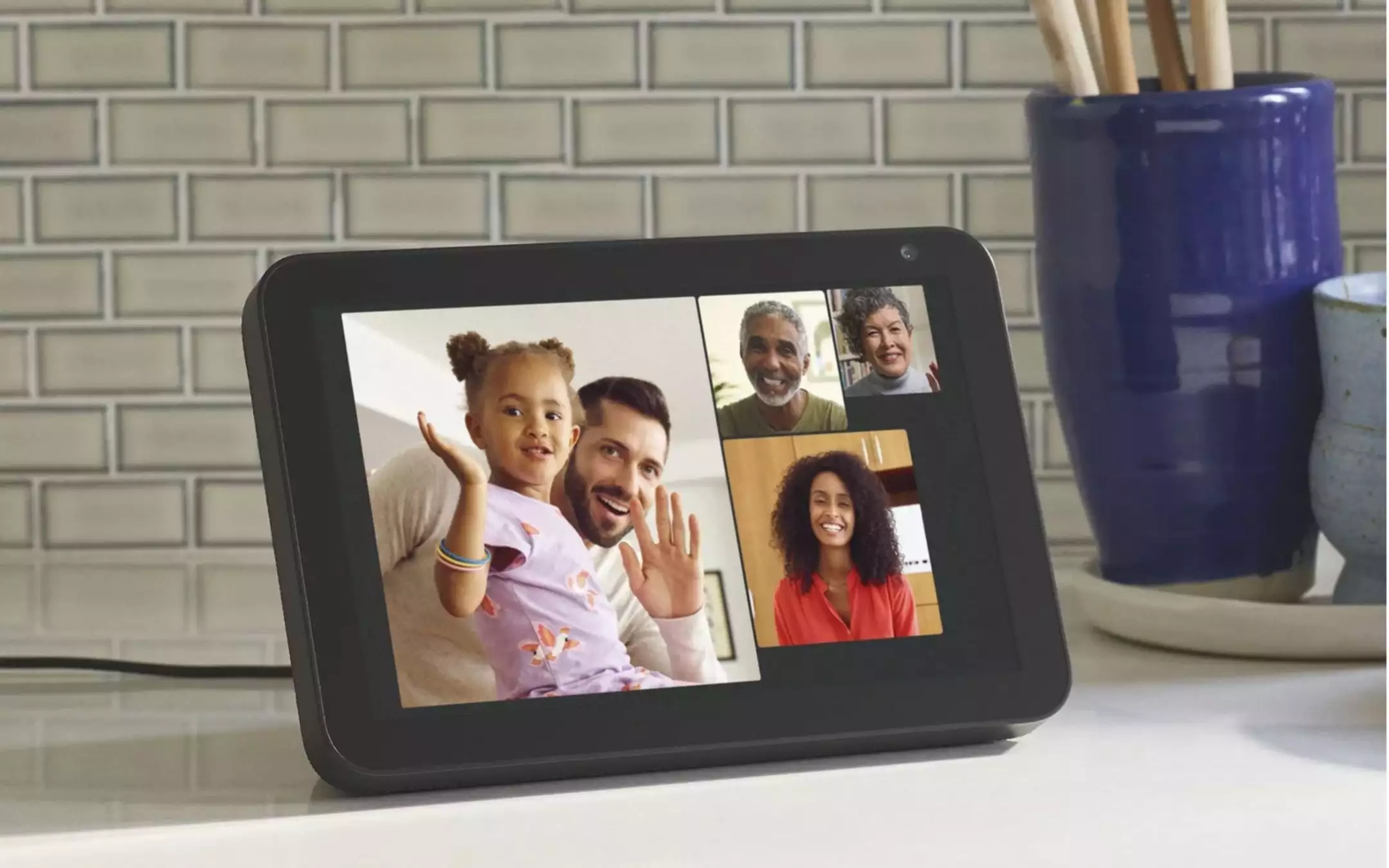 Amazon Echo Show: come fare videochiamate di gruppo