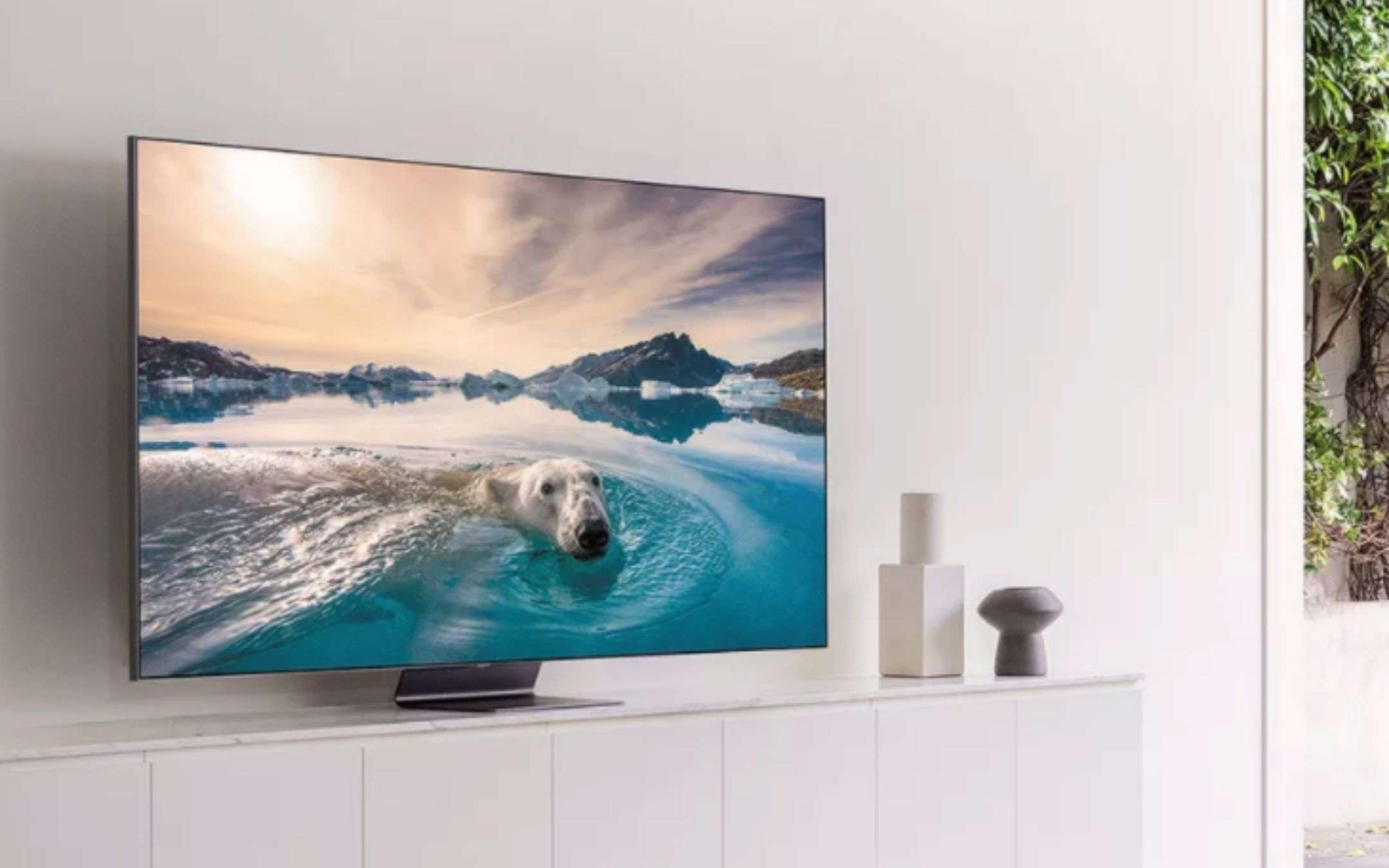 Samsung: i nuovi TV HDR10+ con Ambient Lightning