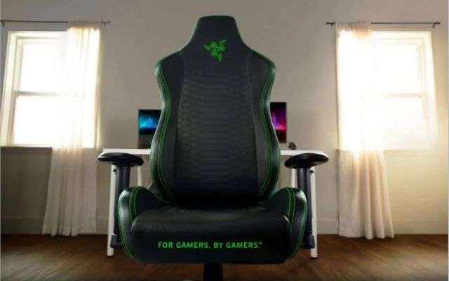 Razer Iskur