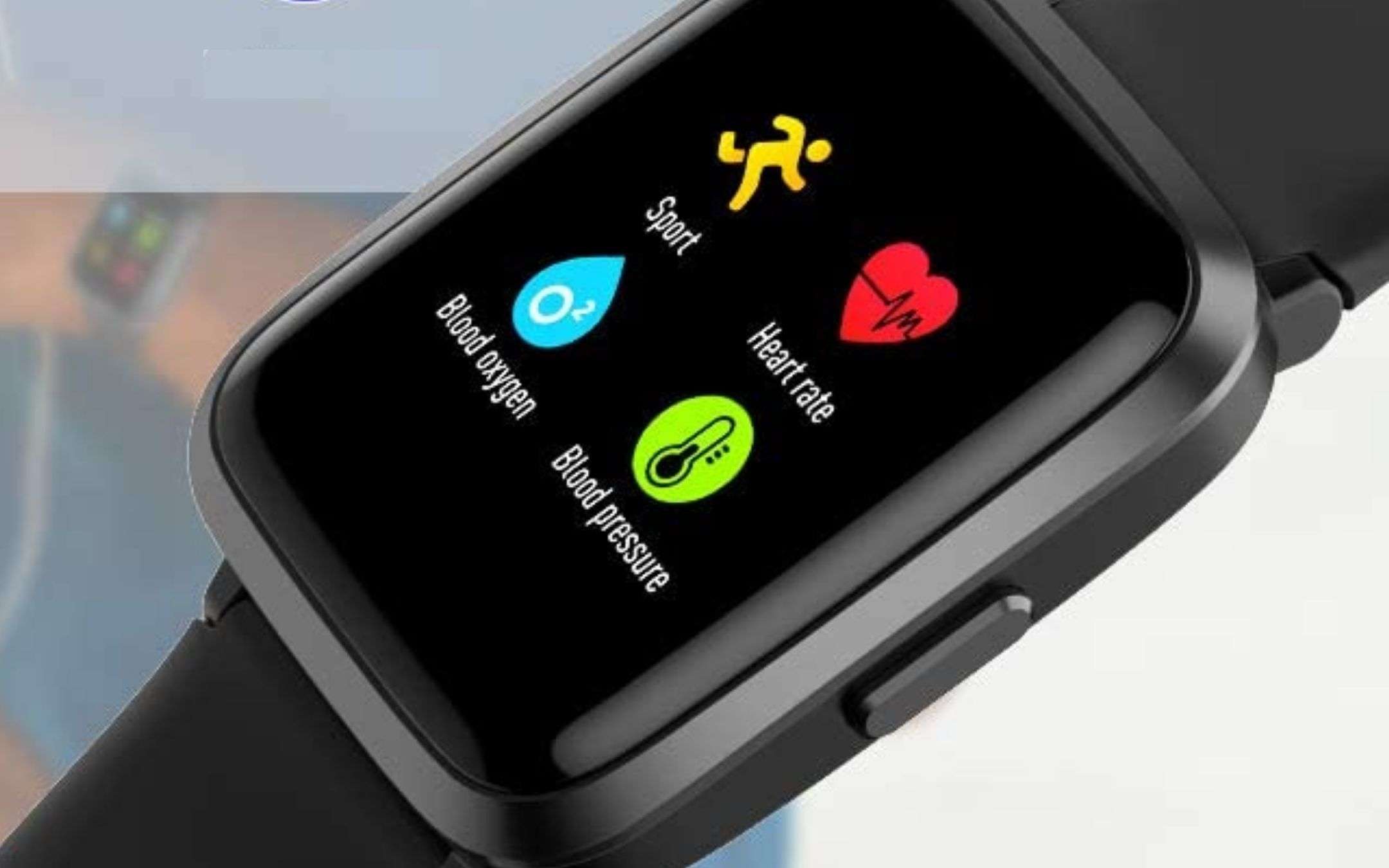 Questo smartwatch da 18€ ti sorprende e non lo lasci più