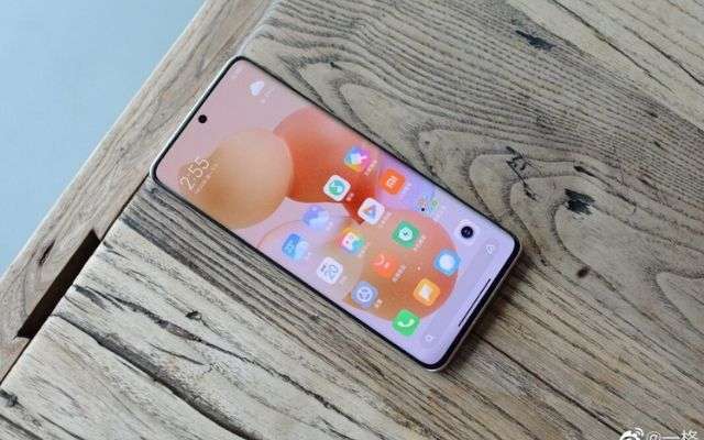 Xiaomi CIVI