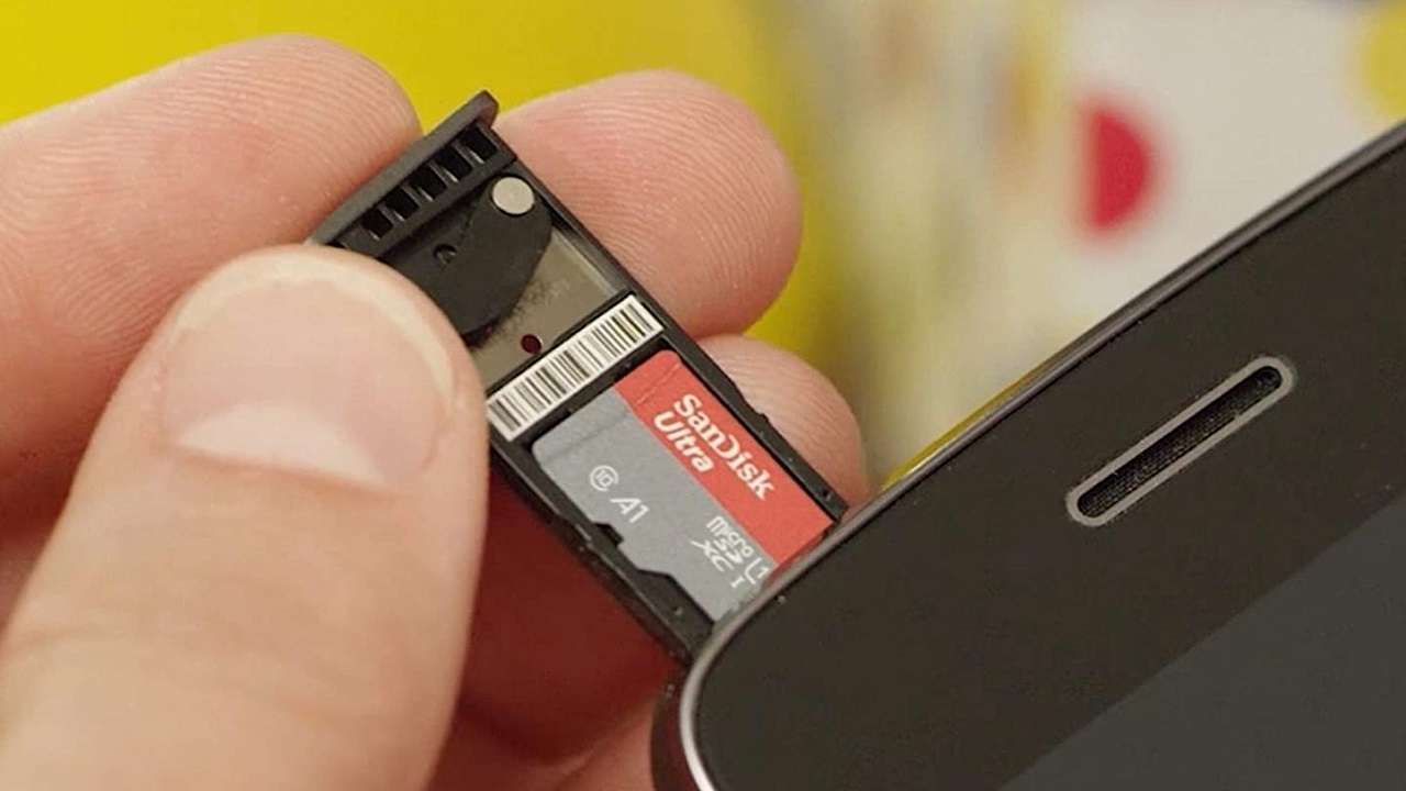 MicroSD SanDisk da 64GB a quasi metà prezzo: SOLO 9,99 euro!