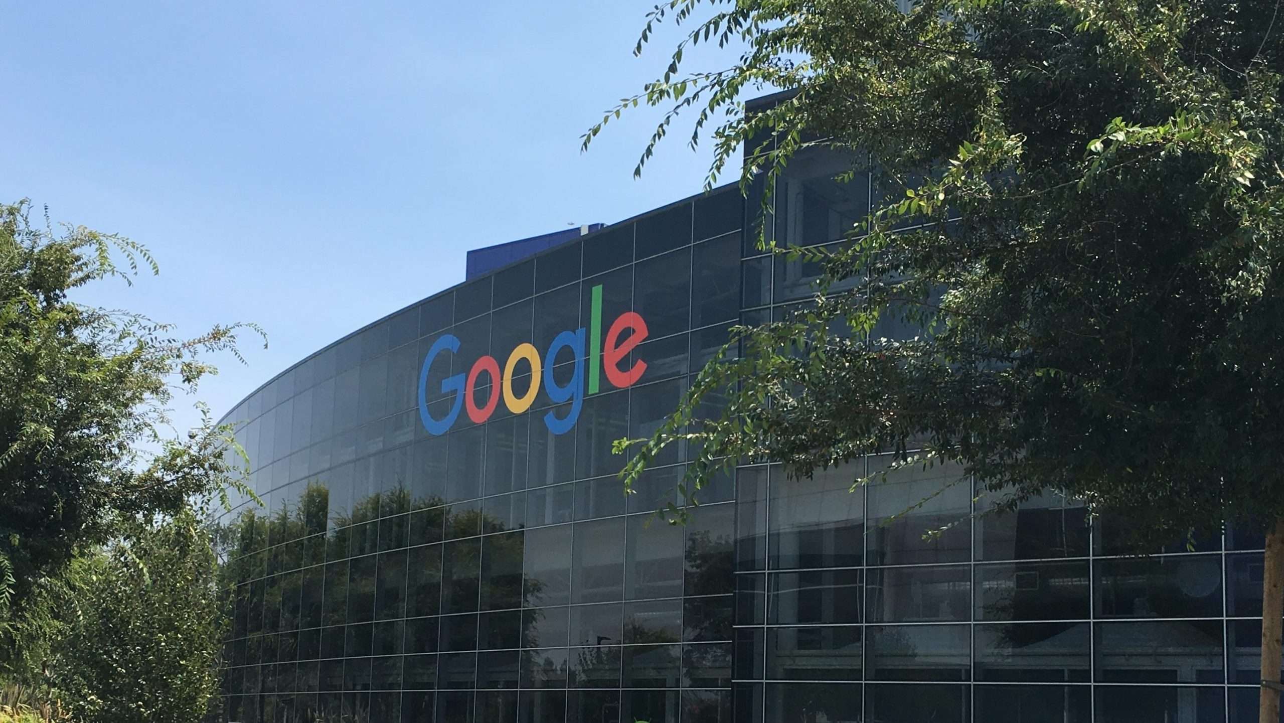 AGCM multa Google e Apple: ecco i motivi della sanzione