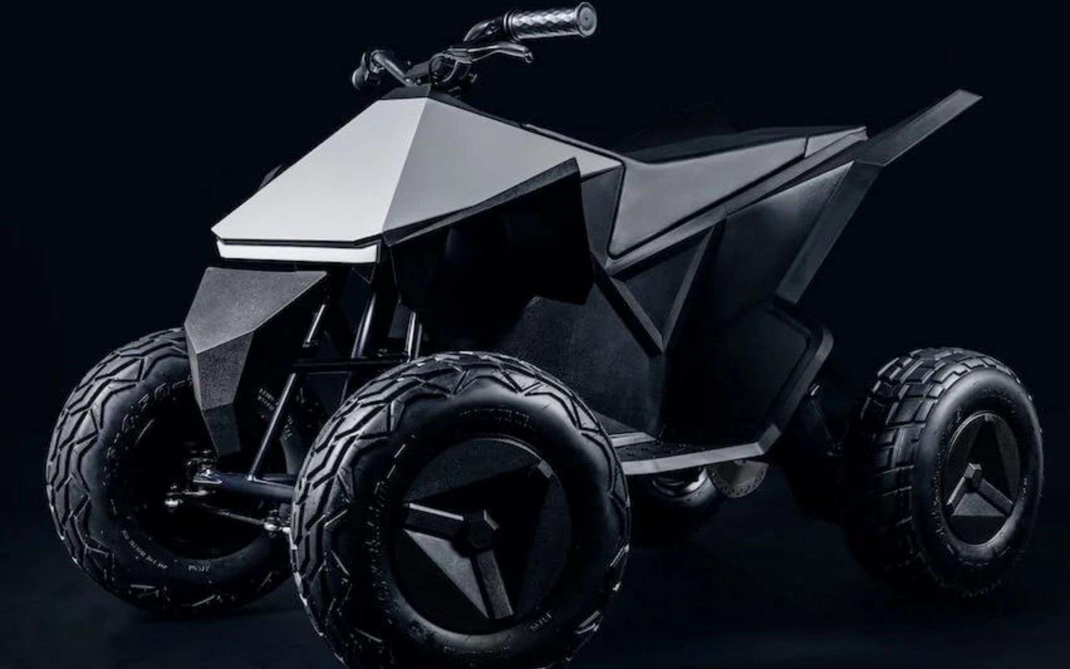 Tesla svela Cyberquad: ATV elettrico dal prezzo premium