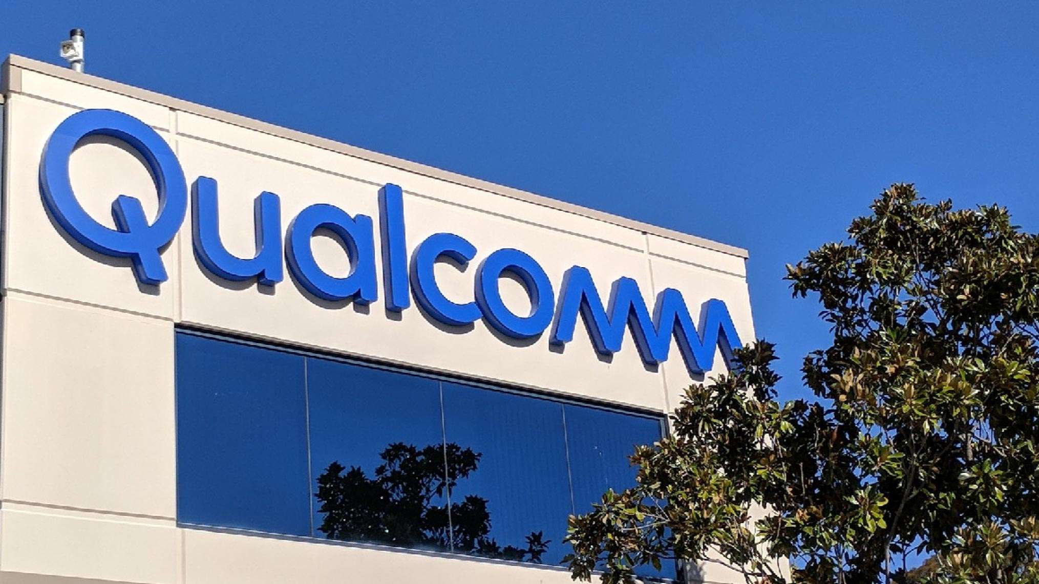 Qualcomm, abbiamo un problema: Snapdragon 8 Gen 1 scalda troppo?