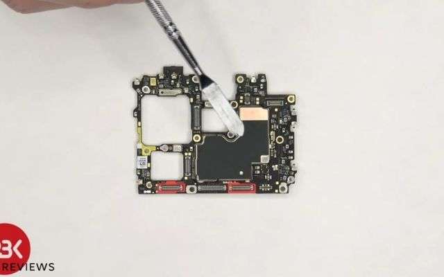 OnePlus 10 Pro teardown