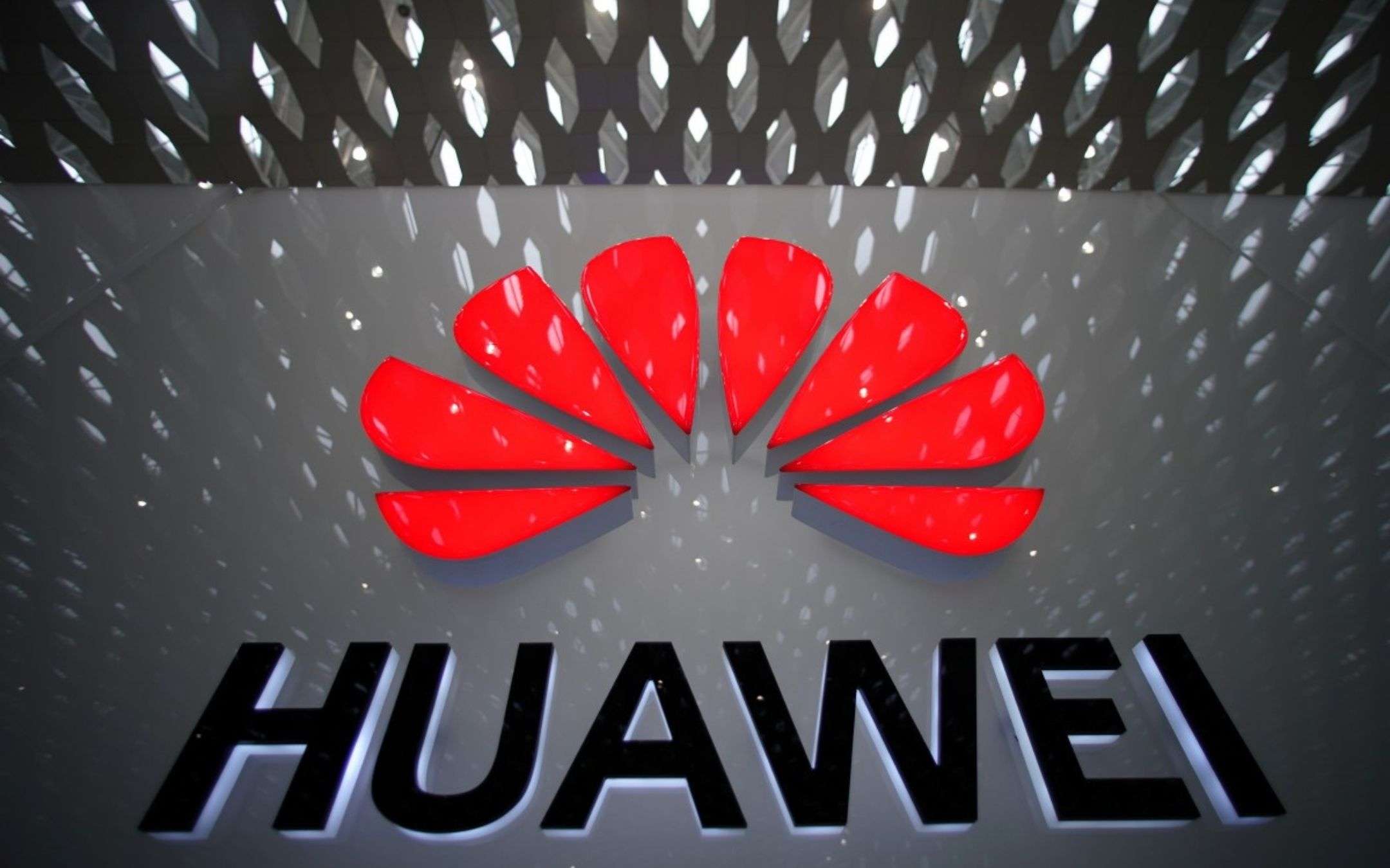 Huawei sta crollando, ma è (ancora) un esempio di resilienza