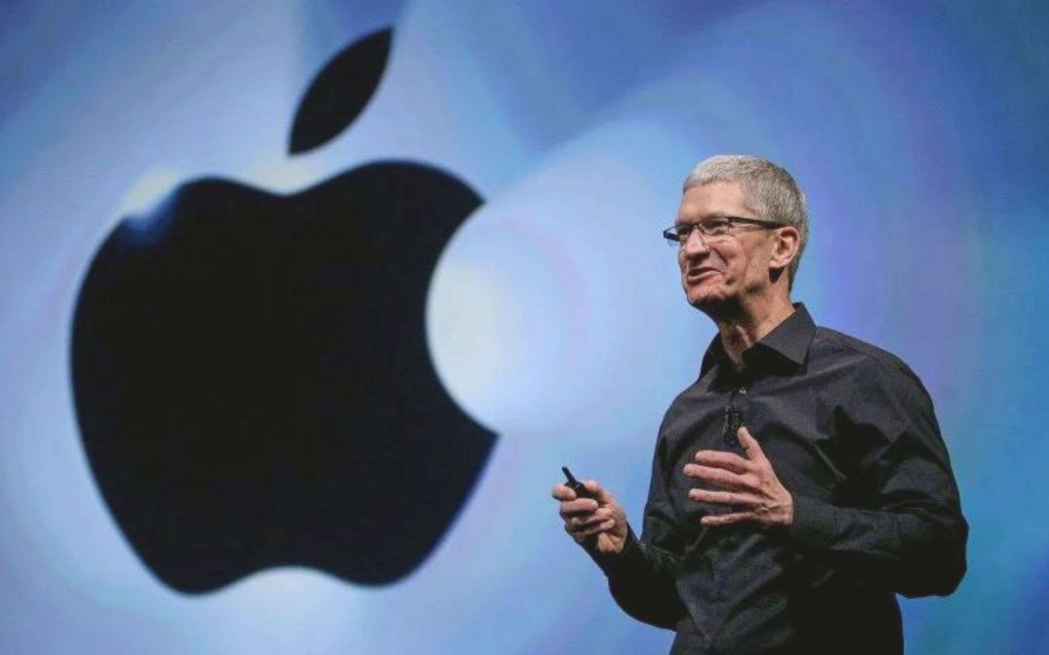 Tim Cook guiderà Apple nel 