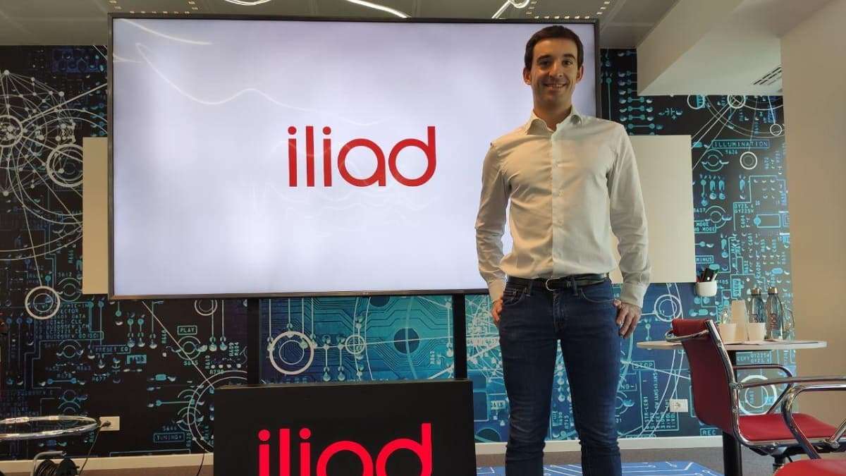 Iliad è pronto a sbarcare sul fisso: la fibra arriverà a breve