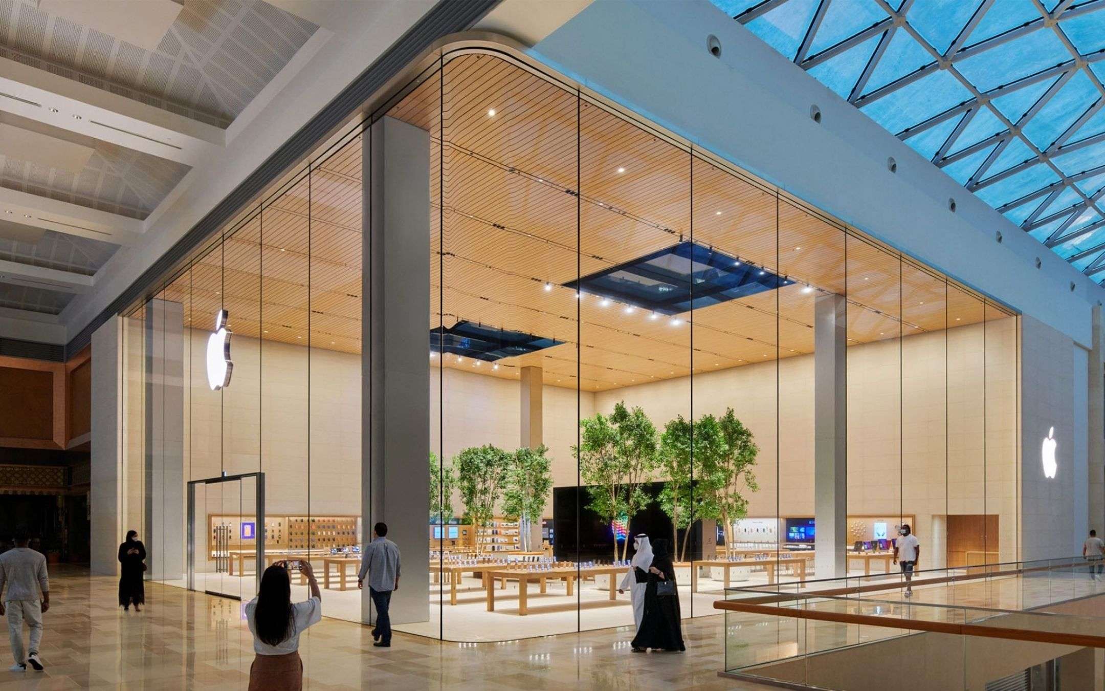 Apple apre un Apple Store super esclusivo ad Abu Dhabi