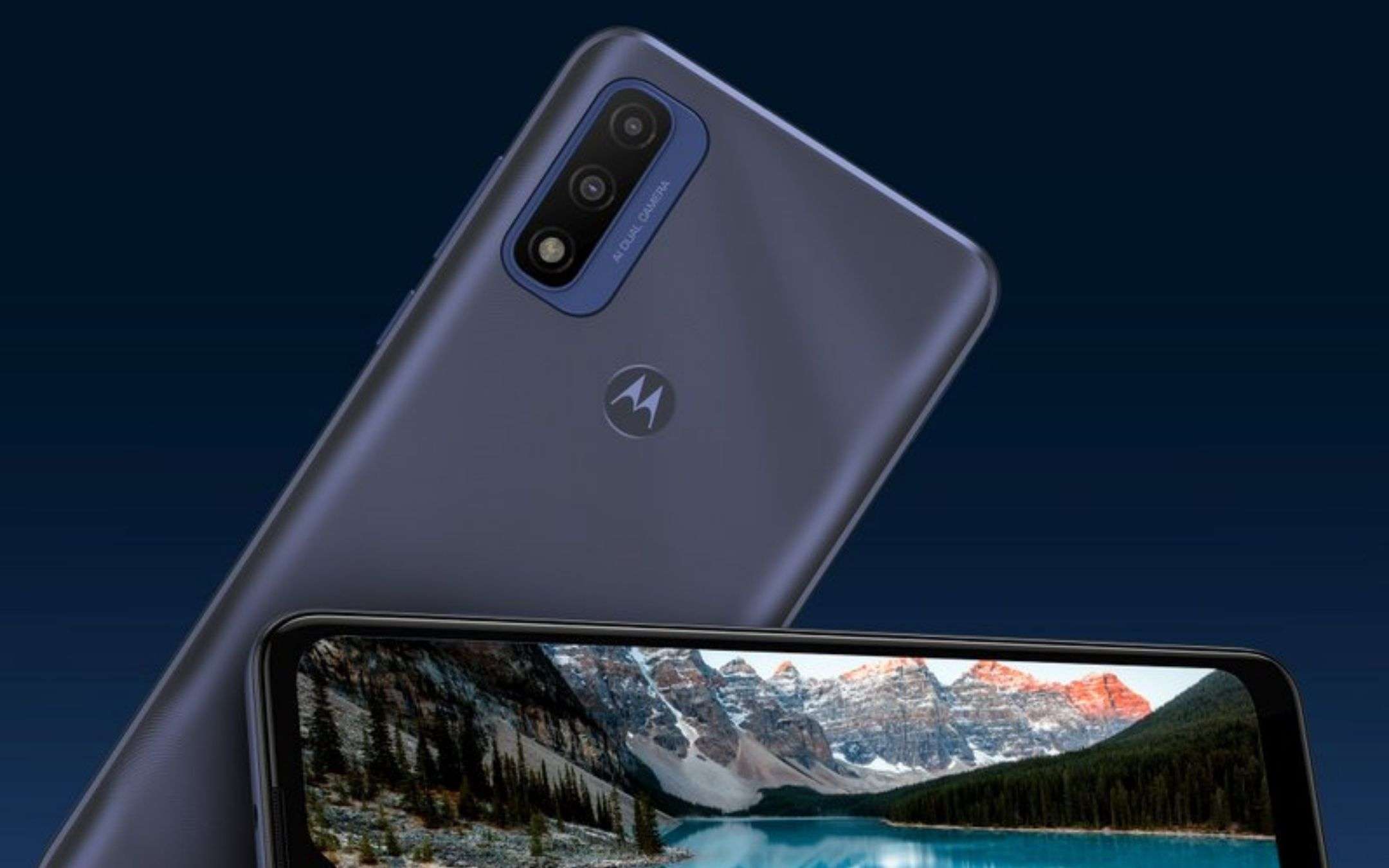 Motorola insiste sulla fascia media: arriva Moto G22