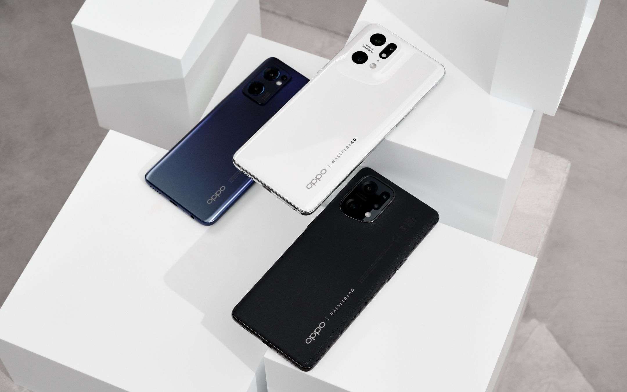 OPPO al MWC mette il turbo alla ricarica rapida: mai così potente