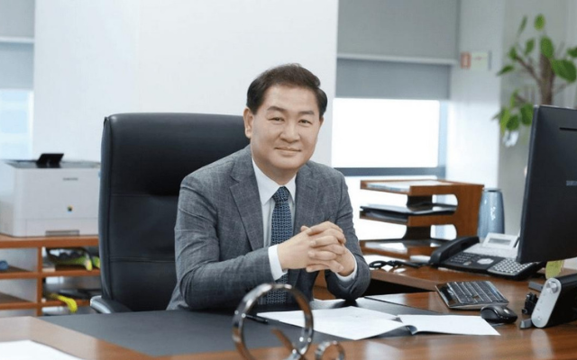 Samsung CEO