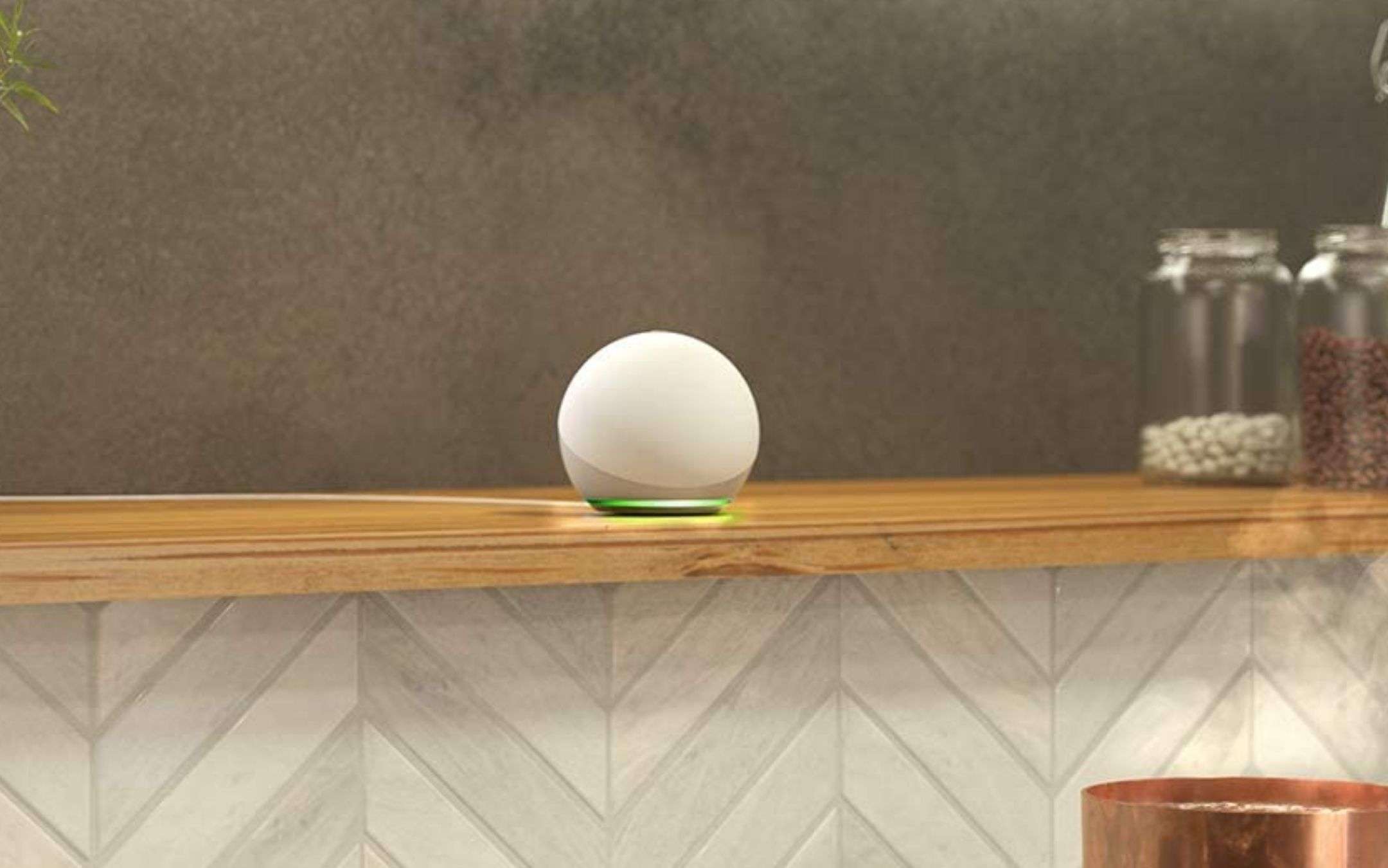 Echo Dot di quarta generazione: smart speaker di design a 34€ (-42%)