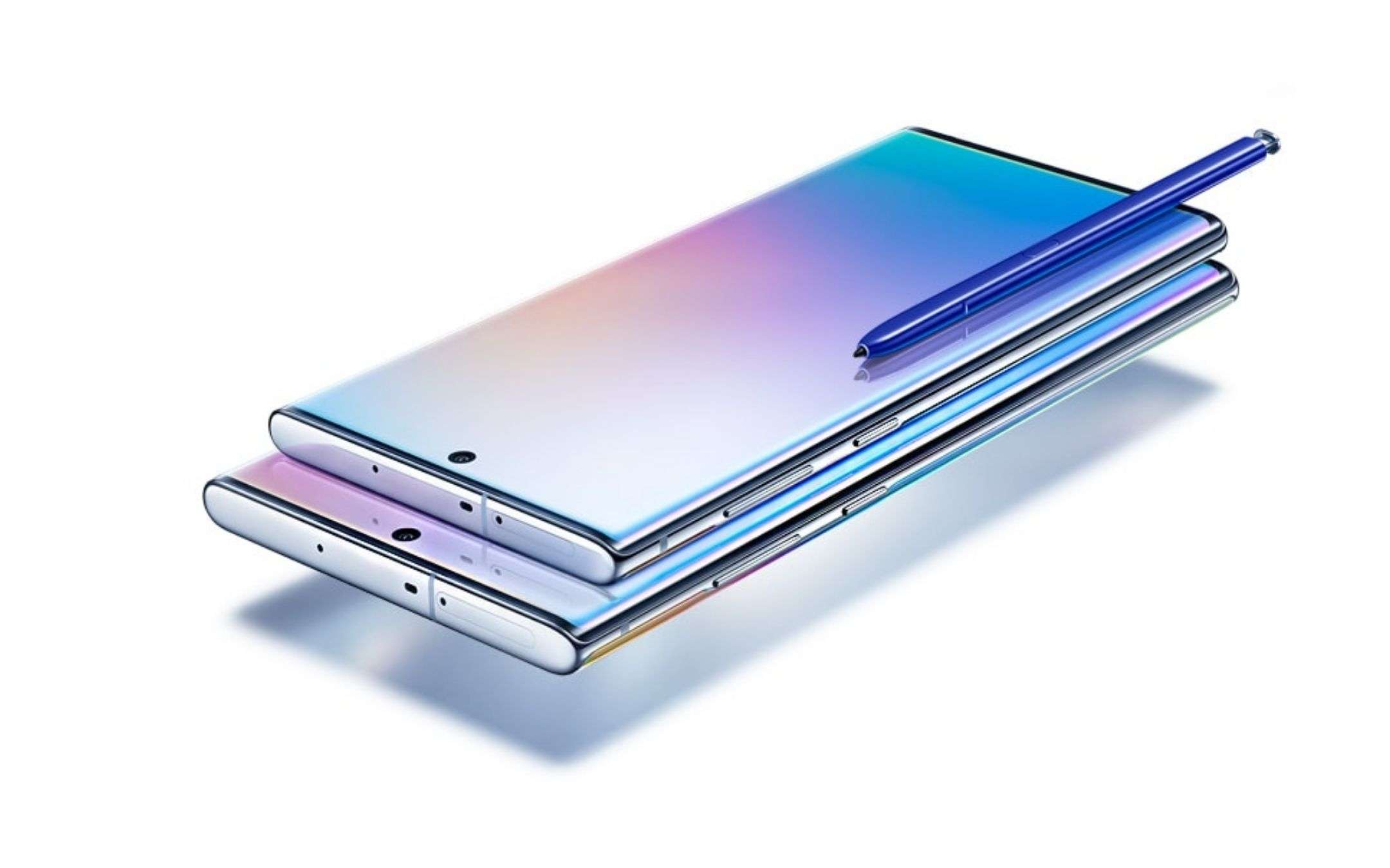 Samsung Galaxy Note 10, correte a scaricare le patch di maggio