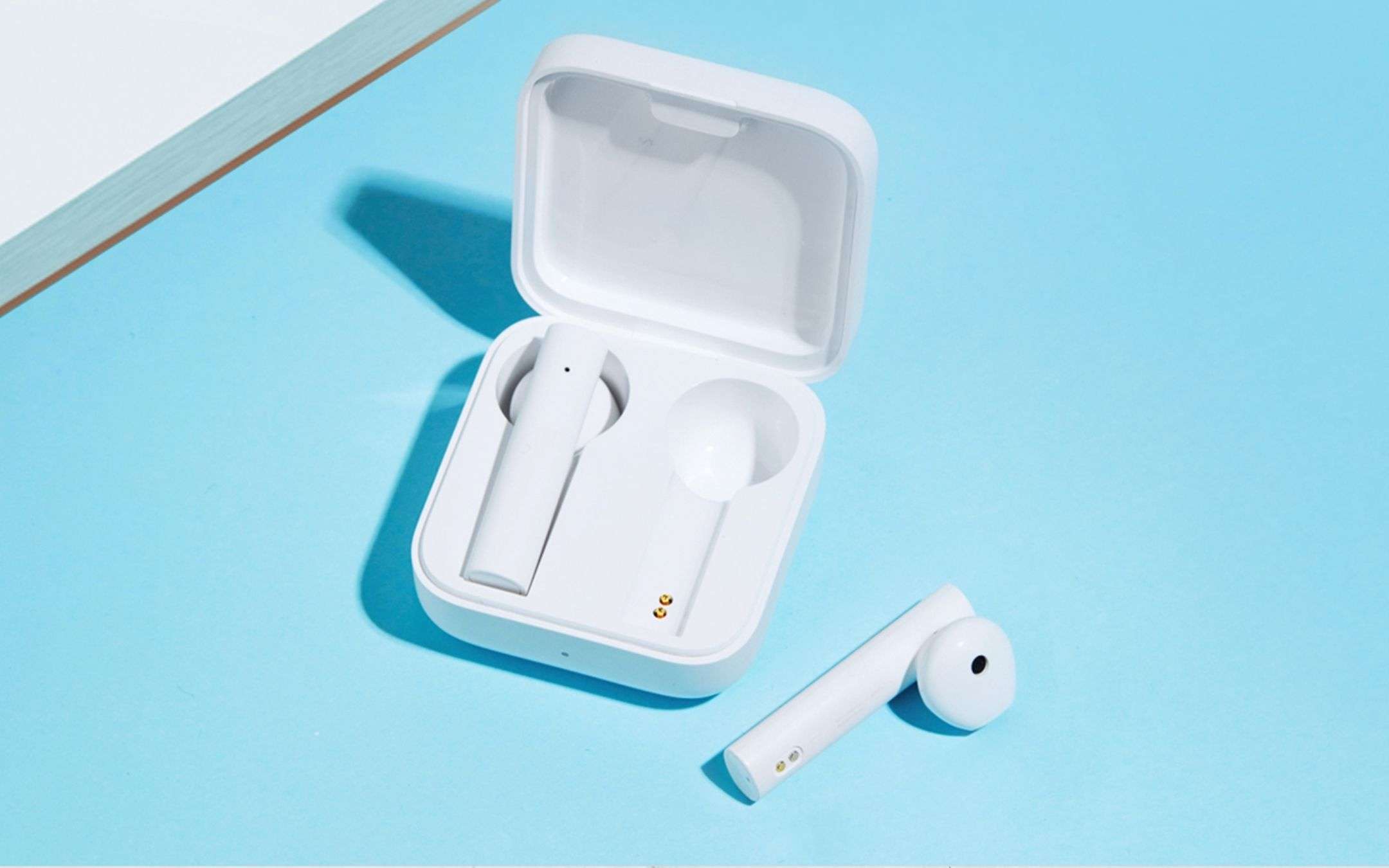 Xiaomi, cuffie wireless perfette per le telefonate a prezzo WOW (-60%)