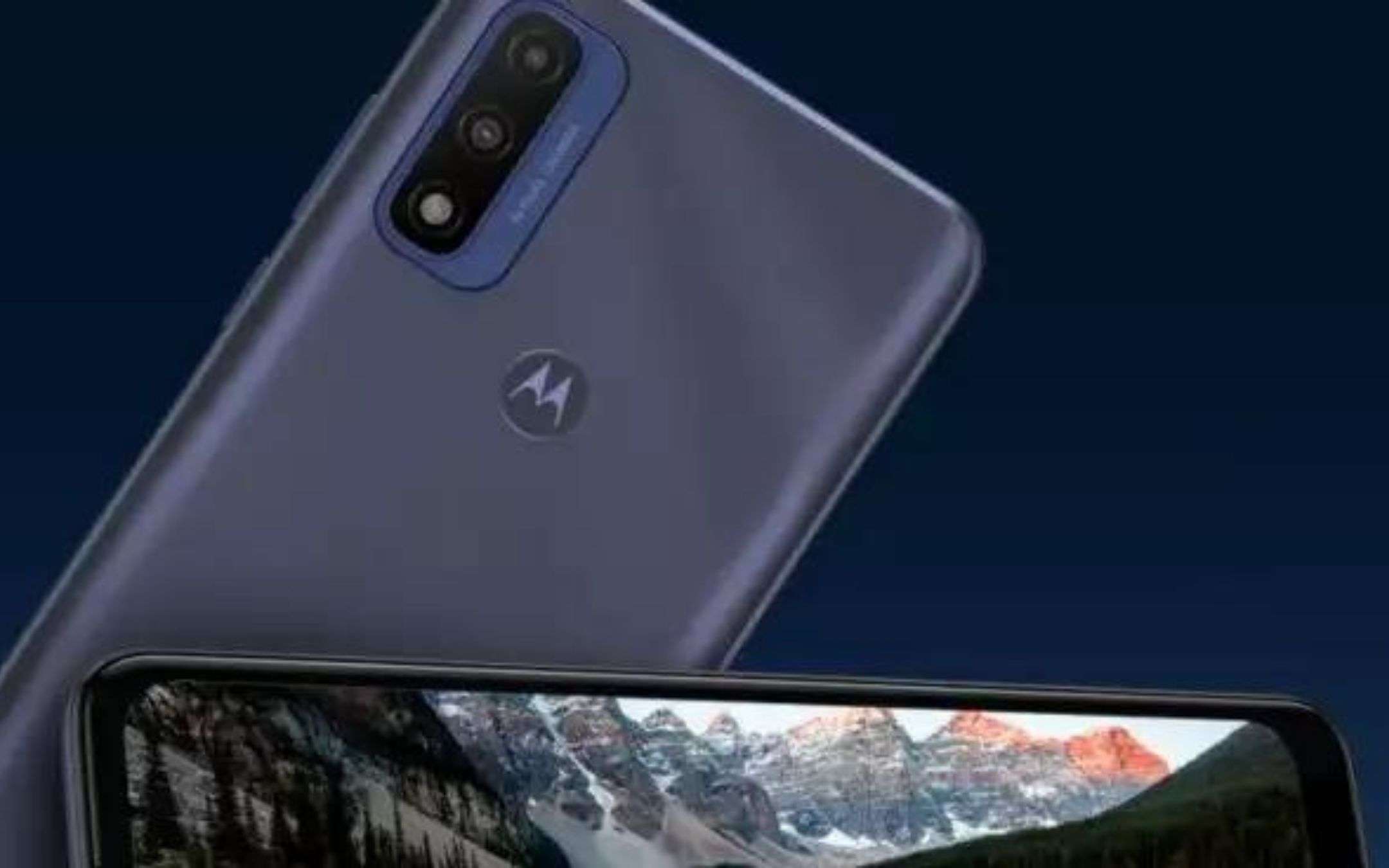 Motorola Moto G32 si mostra online; debutto a luglio?