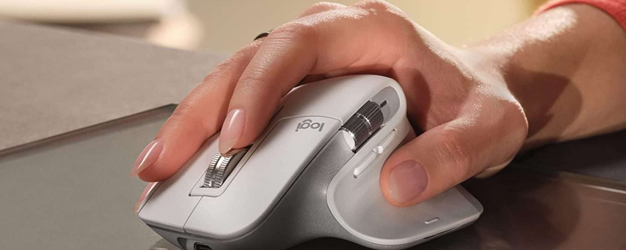 Logitech MX Master 3S: il mouse per OGNI SUPERFICIE a prezzo REGALO