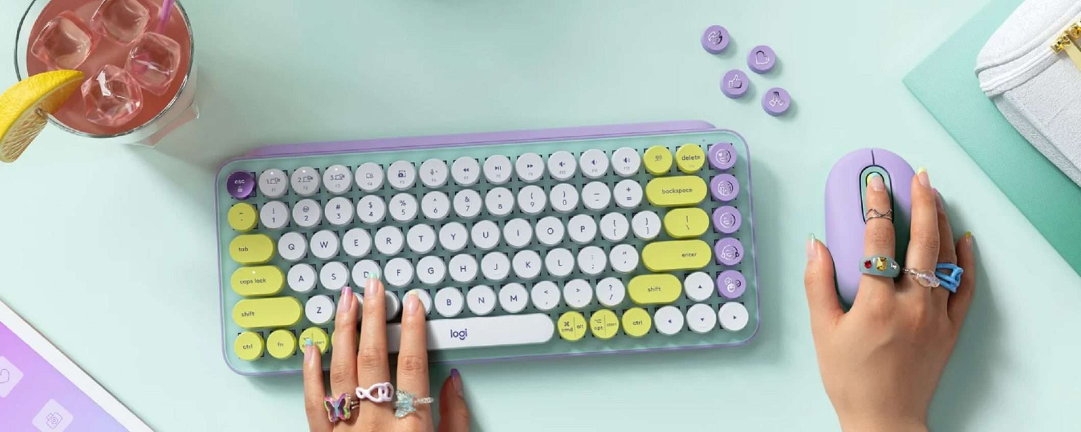 Logitech Pop Keys: ICONICA tastiera meccanica wireless con emoji in offerta a 66€