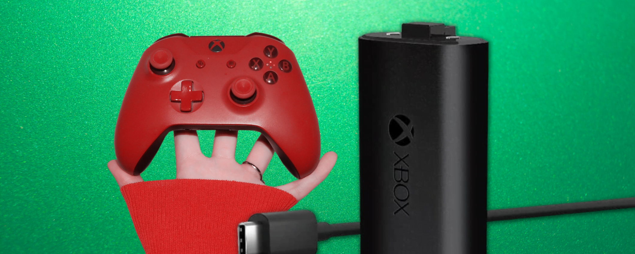 Xbox Kit Play and Charge: batterie ricaricabili in OFFERTA su Amazon