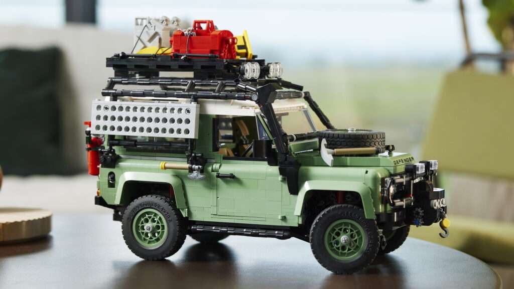 LEGO lancia il Land Rover Classic Defender 90 nella linea Icons: che meraviglia!