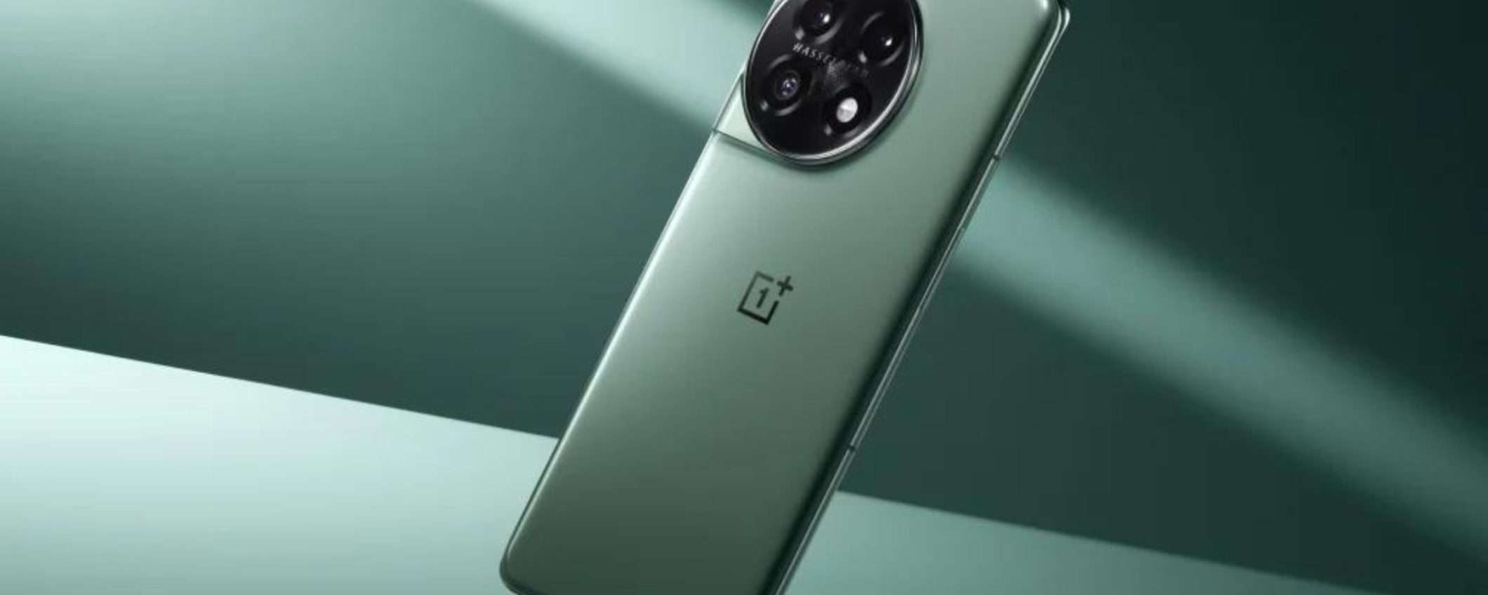 OnePlus 11 5G è lo smartphone TOP da acquistare OGGI (con Buds2 in OMAGGIO)