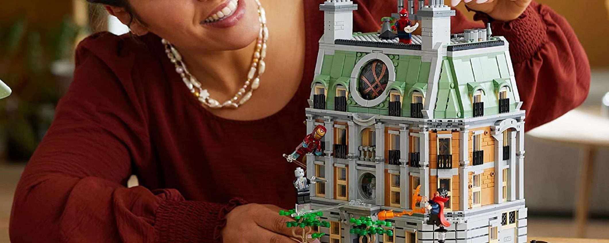 LEGO Marvel Sanctum Sanctorum: il mondo di Dottor Strange a un prezzo FOLLE