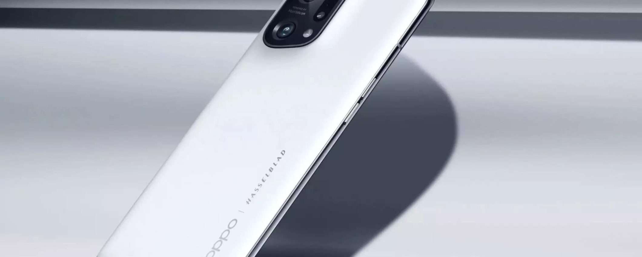 OPPO Find X6 e X6 Pro si mostrano prima del lancio ufficiale