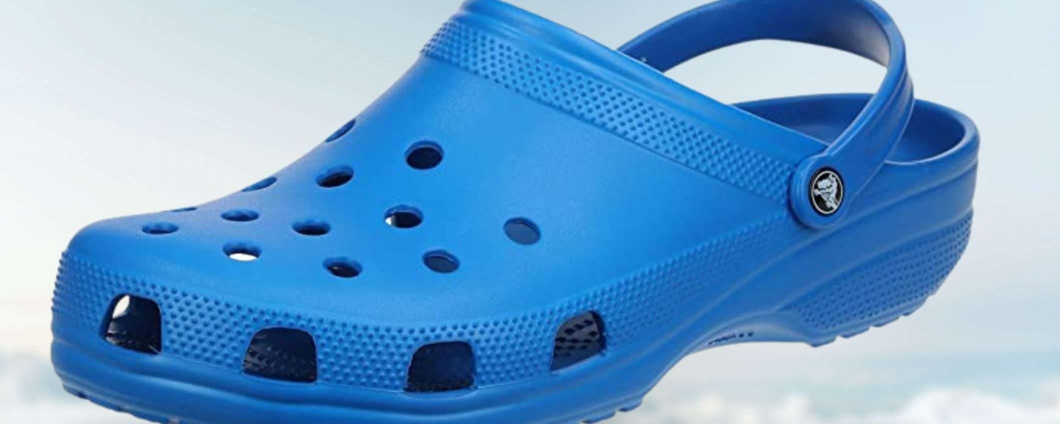 Scarpe Crocs a 19€: sconto ASSURDO del 56% su Amazon, follia di primavera