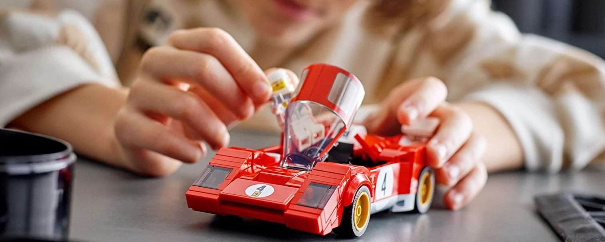 Set LEGO Speed of Champions in offerta: costruisci la splendida Ferrari 512 M