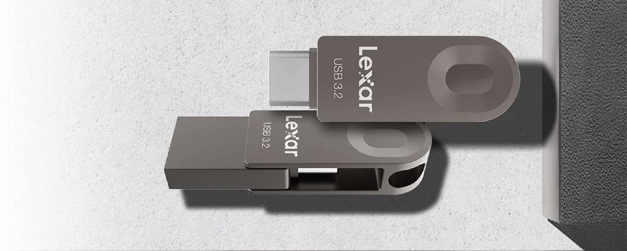 Pendrive Lexar Jumpdrive: 64 o 128GB, il prezzo è una BOMBA