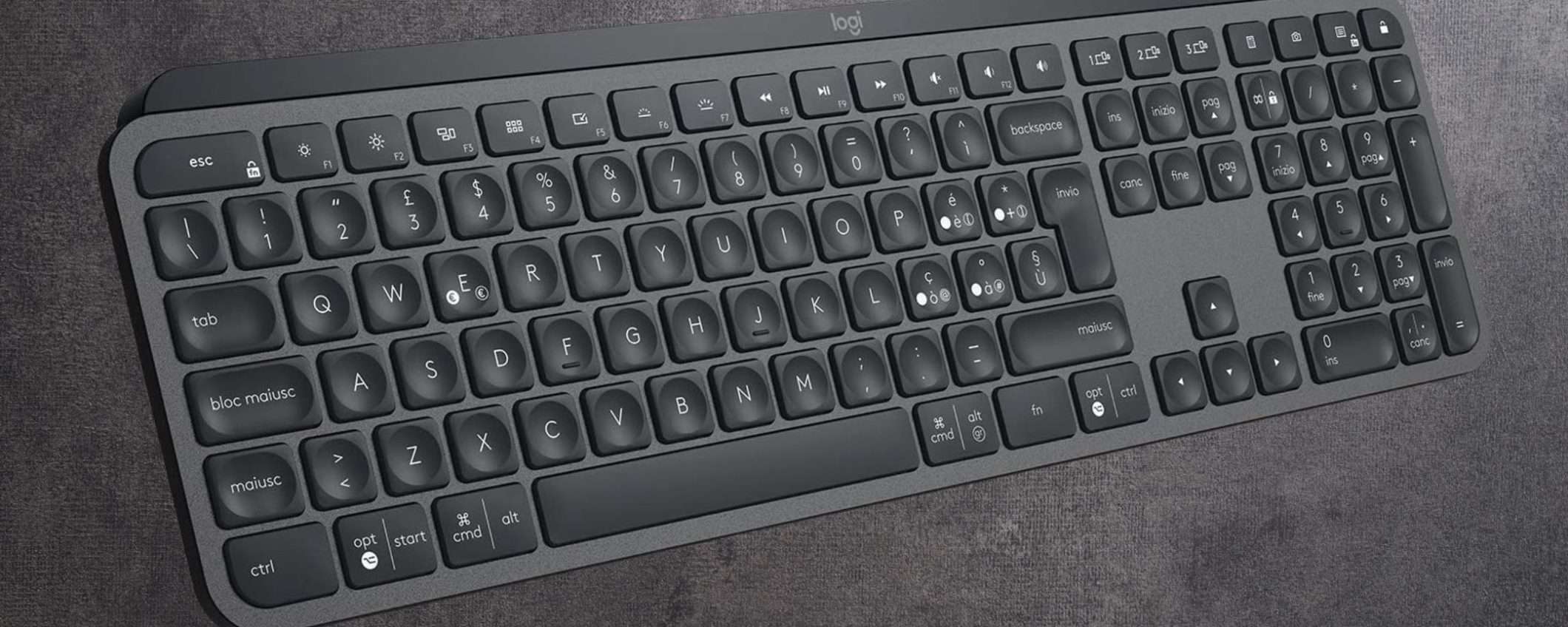 Logitech MX Keys, iconica tastiera PREMIUM a prezzo finalmente basso su Amazon