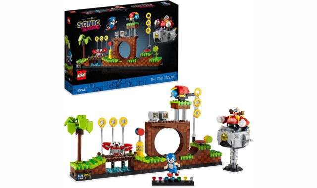 Set LEGO Green Hill Sonic offerta