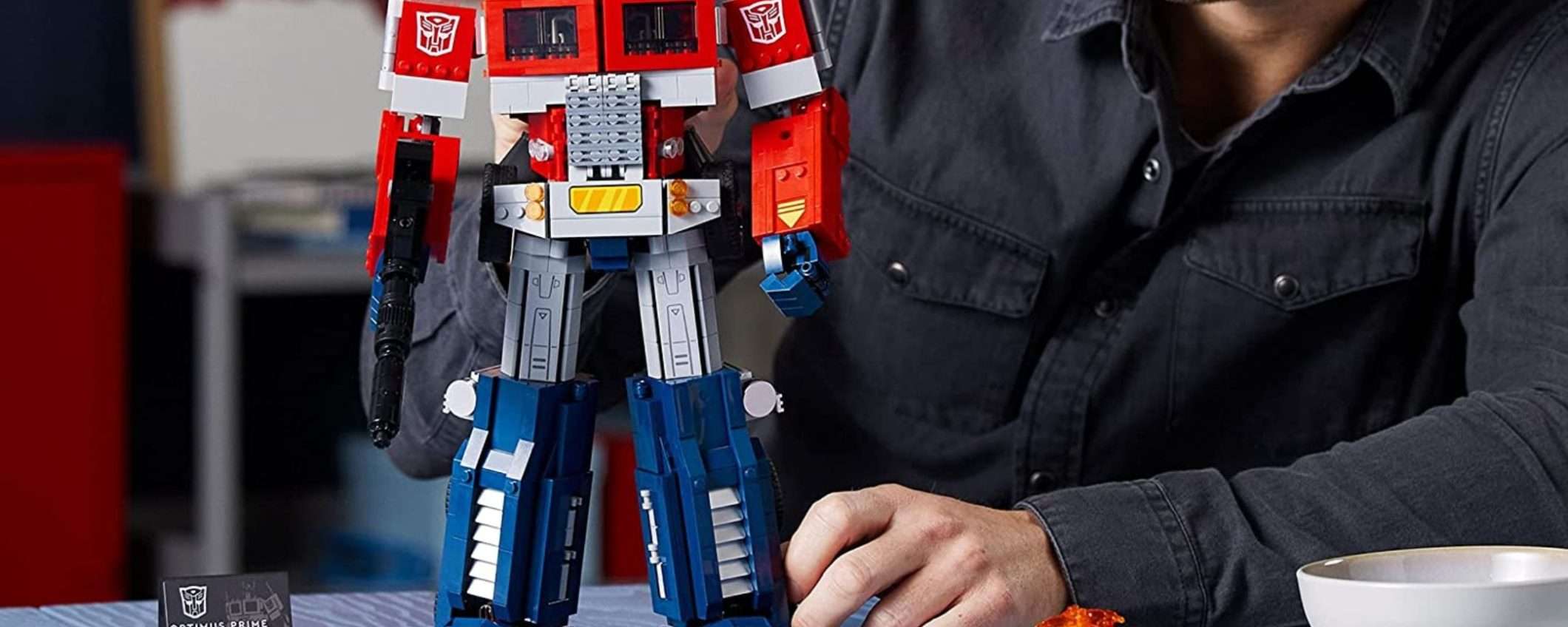 Il set LEGO Transformers Optimus Prime ad un prezzo BOMBA su Amazon