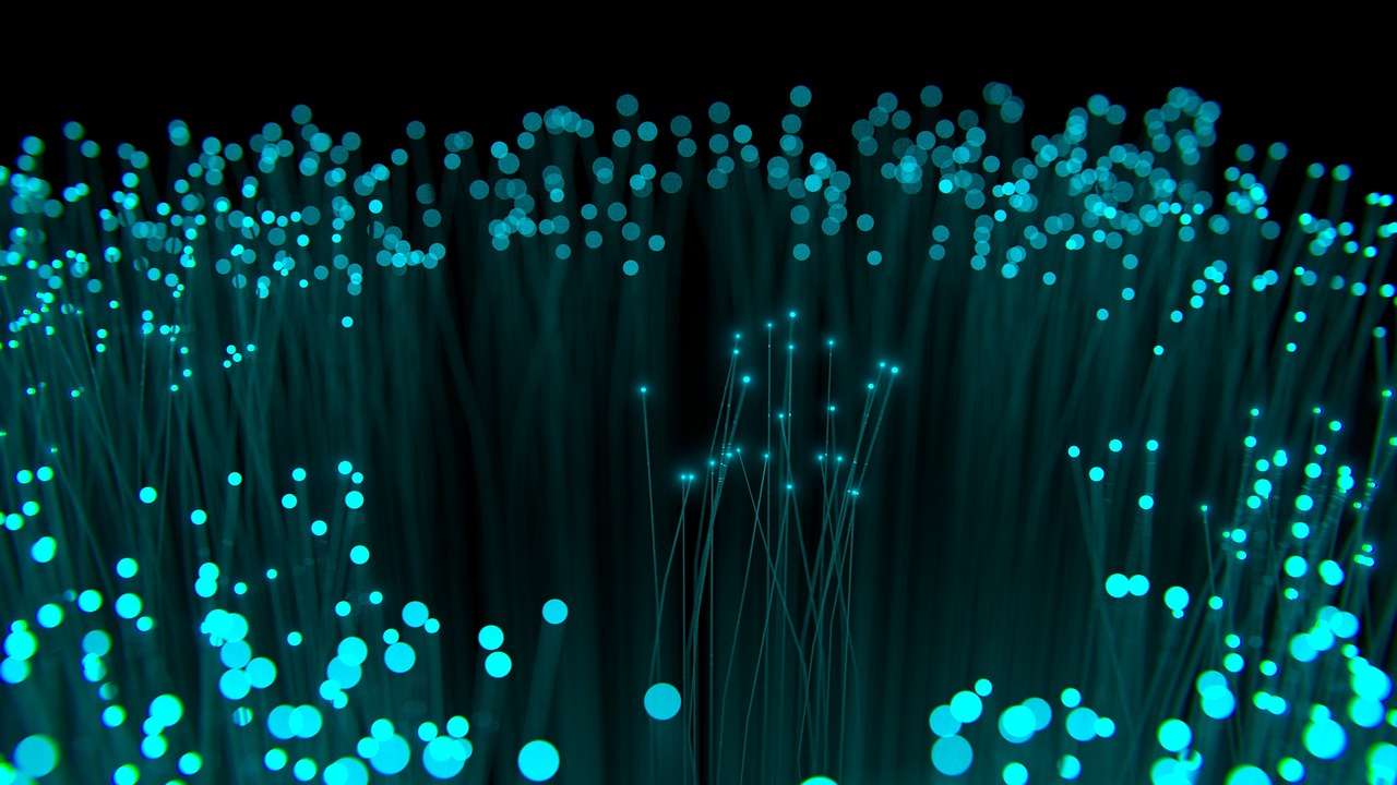 Con Aruba Fibra navighi senza limiti a partire da 17,69 euro