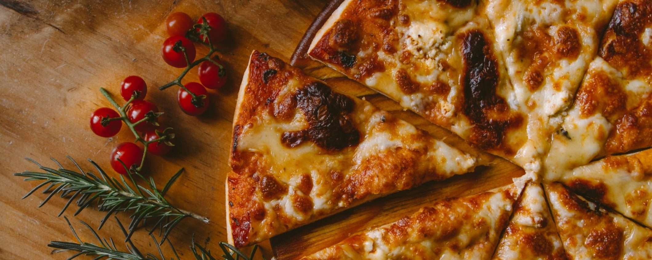 PIZZA Party Day su ePRICE: grandi sconti su forni e prodotti per la pizza