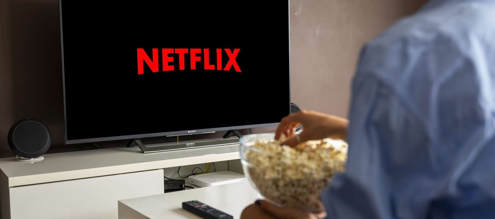 Sky e Netflix insieme da 14,90 euro e con Buono Amazon incluso