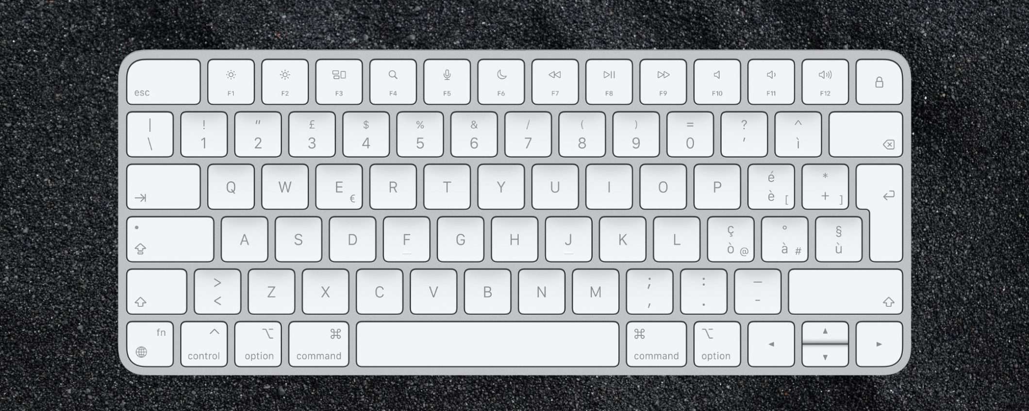 Apple Magic Keyboard: la miglior tastiera per il tuo Mac in sconto FOLLE su Amazon